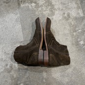 stitch design suede side zip boots