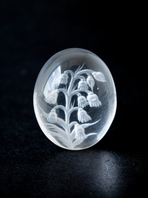 ハンドカービングクォーツ - a02