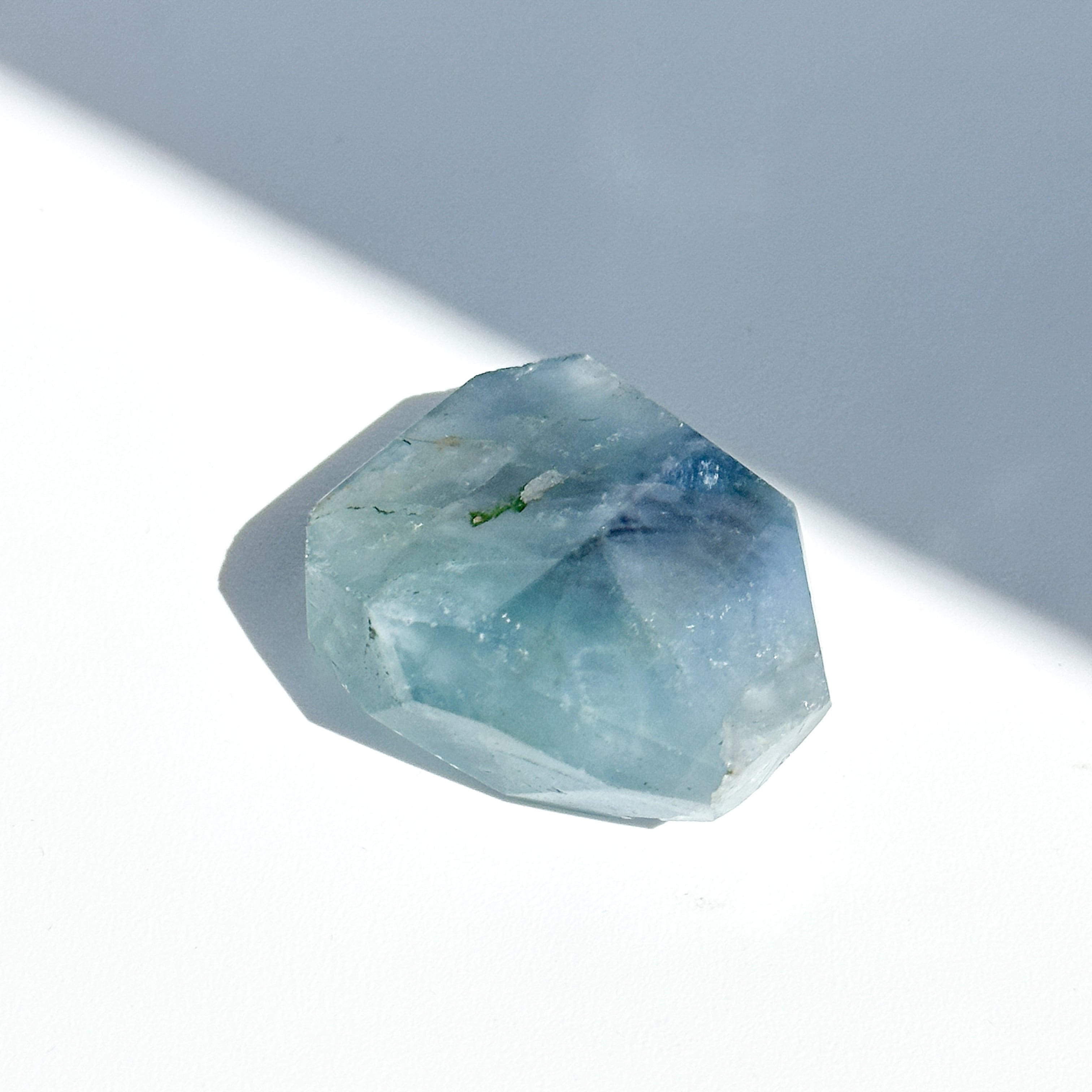 筒型天然石フローライト ブルーフローライト フリーフォーム 22◇ Fluorite ◇天然石・鉱物