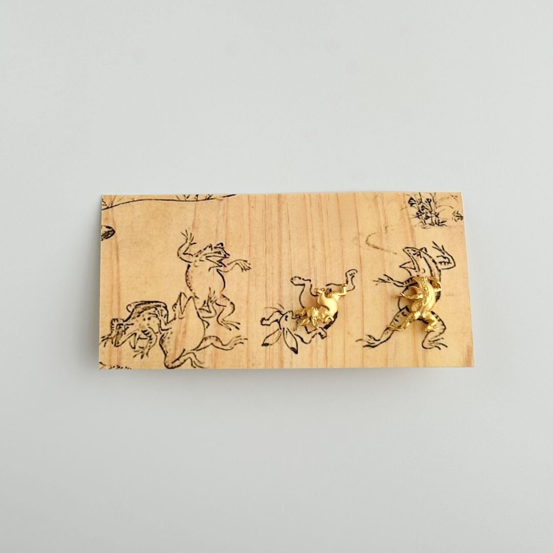 鳥獣戯画 ピンバッジ うさぎ・かえるセット | hmm, by 東京都美術館