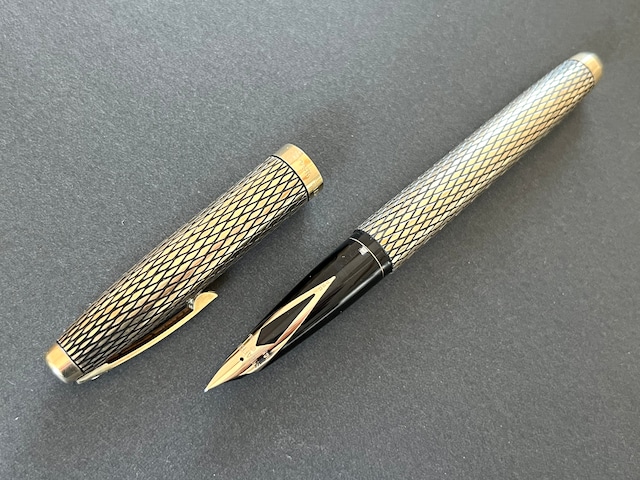 '70s　シェーファー インペリアル ソボリン　SHEAFFER IMP.SOVEREIGN　（細字）　14K　　　　　02651