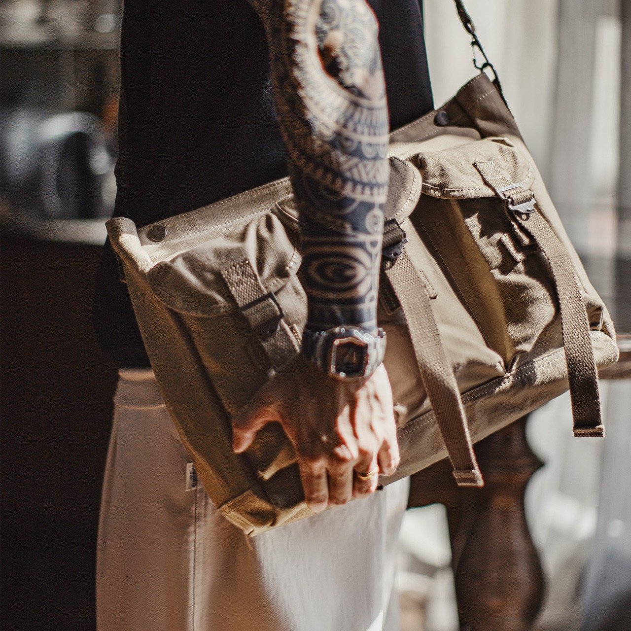 Tactical Shoulder Bag / タクティカル ショルダー バッグ