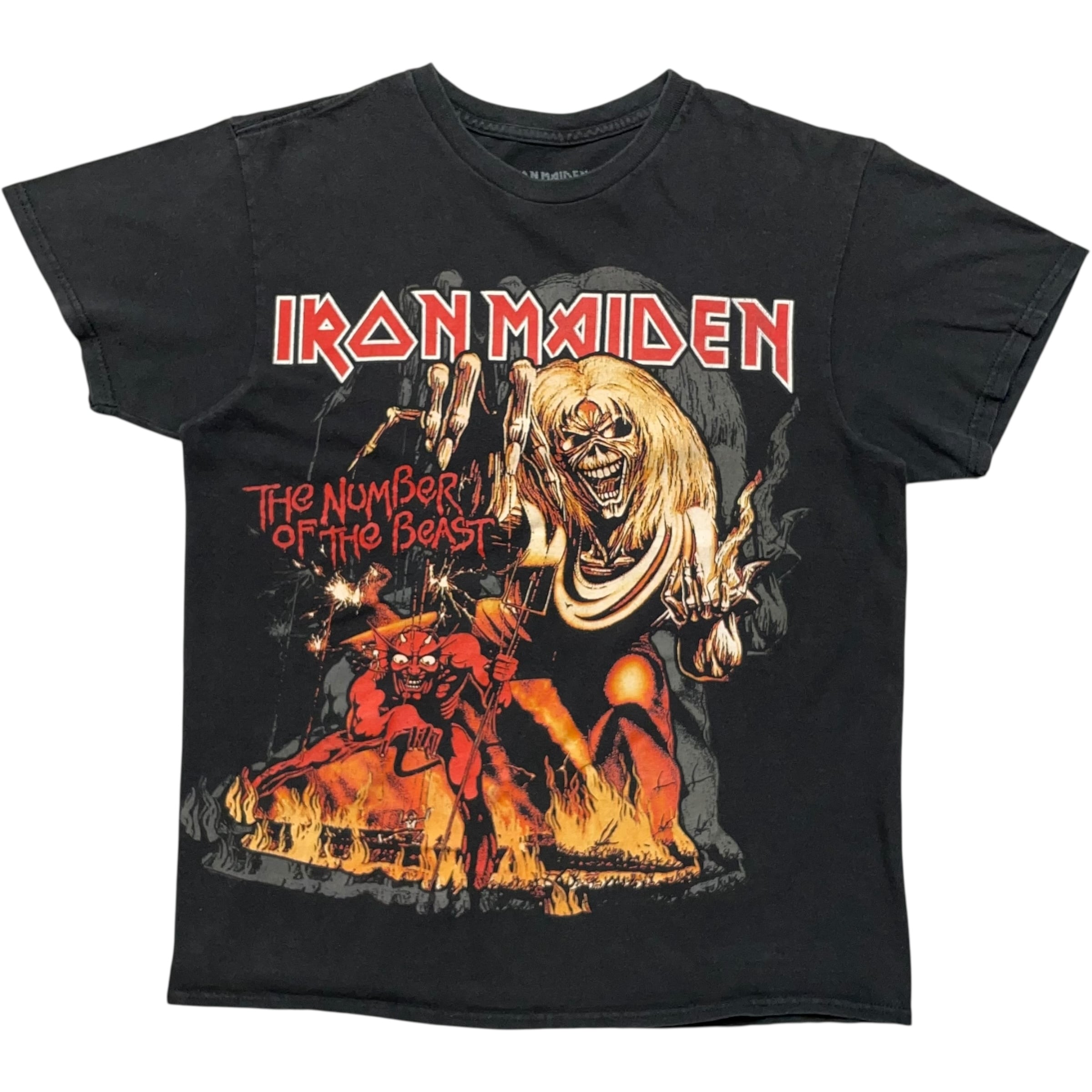 《M》IRON MAIDEN アイアンメイデン バンドTシャツ 魔力の刻印 フロントプリント ブラック no.8479