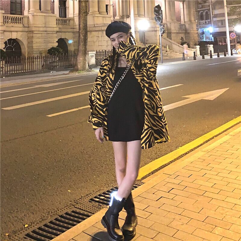 香港スタイルのレトロなゼブラプリントカジュアルシャツ女性の初秋の長袖シャツジャケットデザインニッチミドル丈トップ ブラックストロベリース14538135331