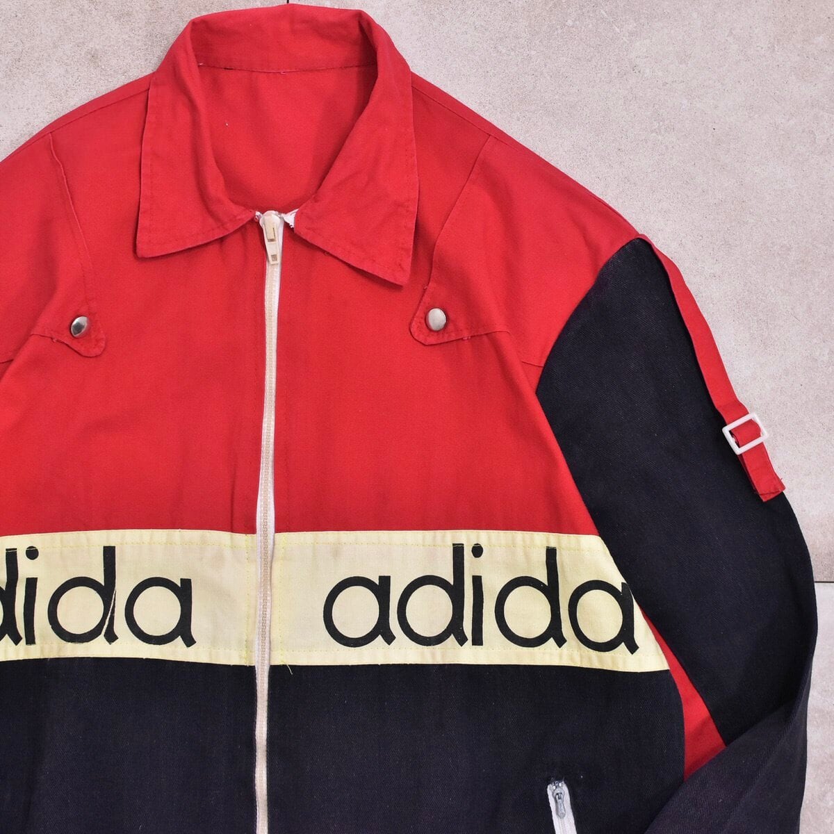 Vintage ヴィンテージ adidas？ アディダス？ コットンジャンパー