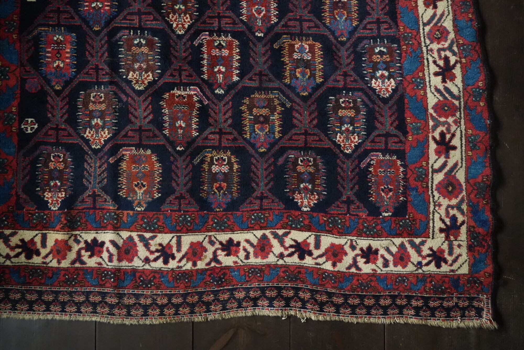 【AA30】宝石のようなボテ文様|アンティークアフシャール