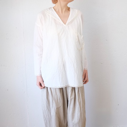 [2026春夏 再入荷]TOWAVASE(トワヴァーズ）Leavers blouse コットンリネン セーラーカラーブラウス/ white