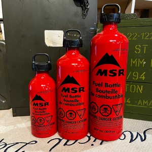 MSR　フューエルボトル30OZ（887ML　画像右）