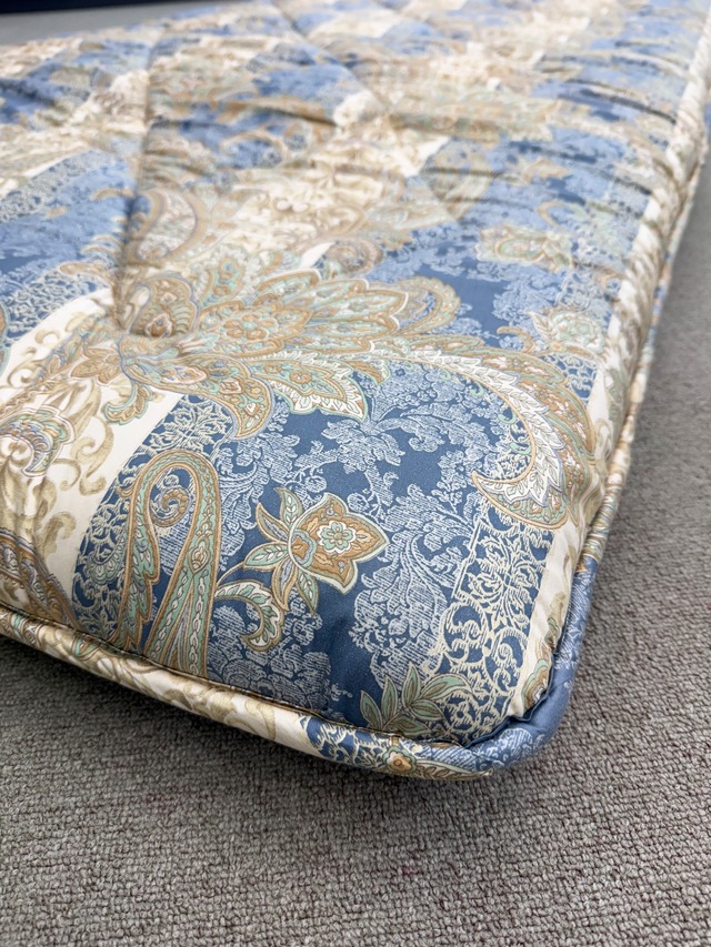 軽量5層敷ふとん　リューゼ【シングル】【ピンク】【ブルー】