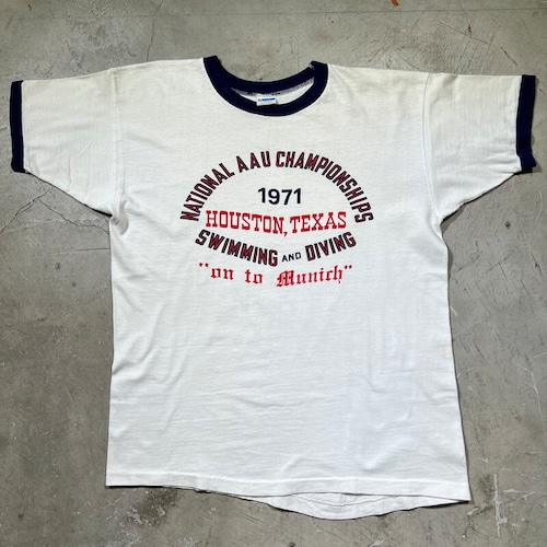 70's Champion チャンピオン 染込み5段プリント リンガーTee NATIONAL AAU CHAMPIONSHIPS 1971 SWIMMING AND DIVING ”on to Munirh" パープル LARGE USA製 希少 ヴィンテージ BA-1998 RM2417H