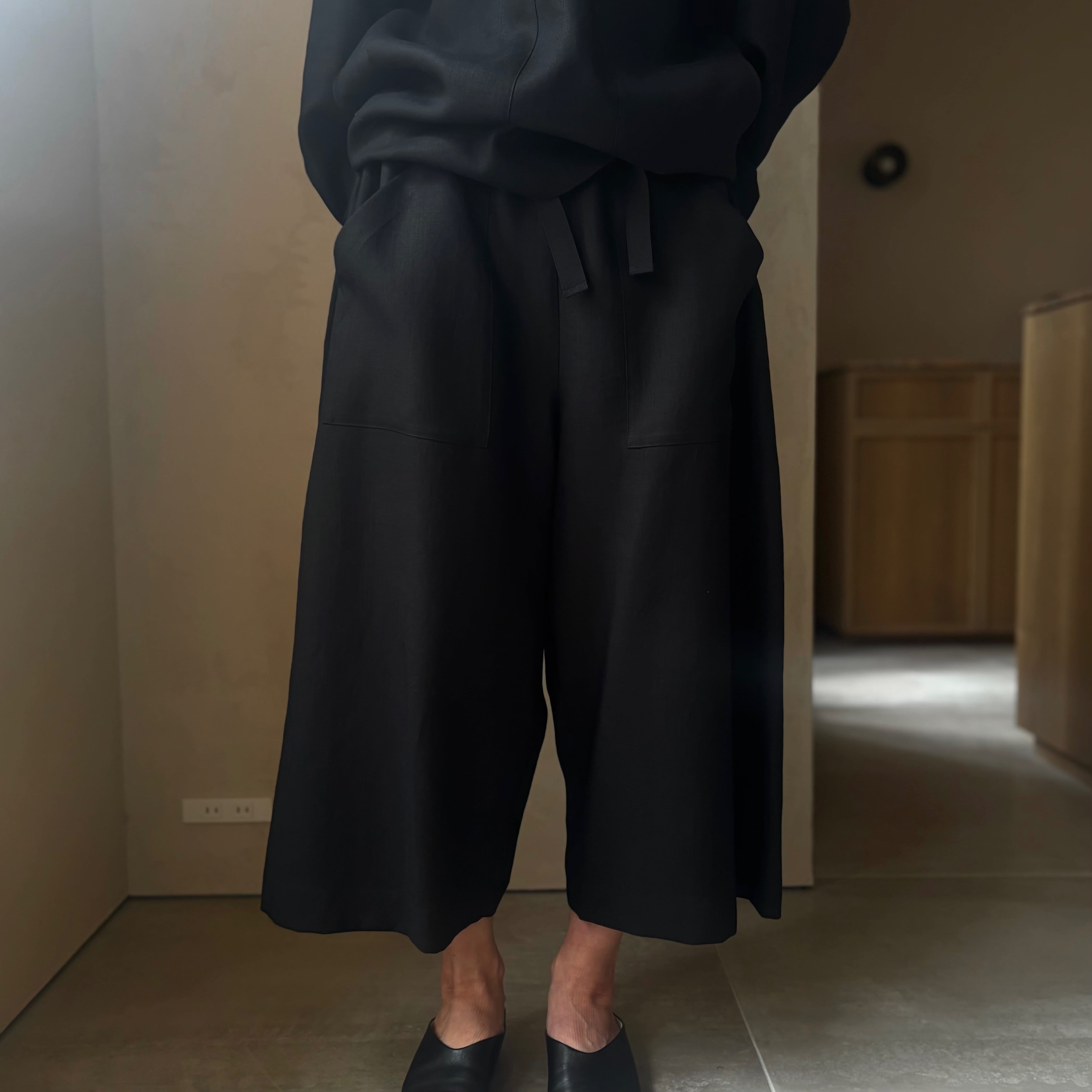 パンツ POSTELEGANT Linen Wide Shorts Black POSTELEGANT ｜Linen Wide Shorts | HJ GALLERY