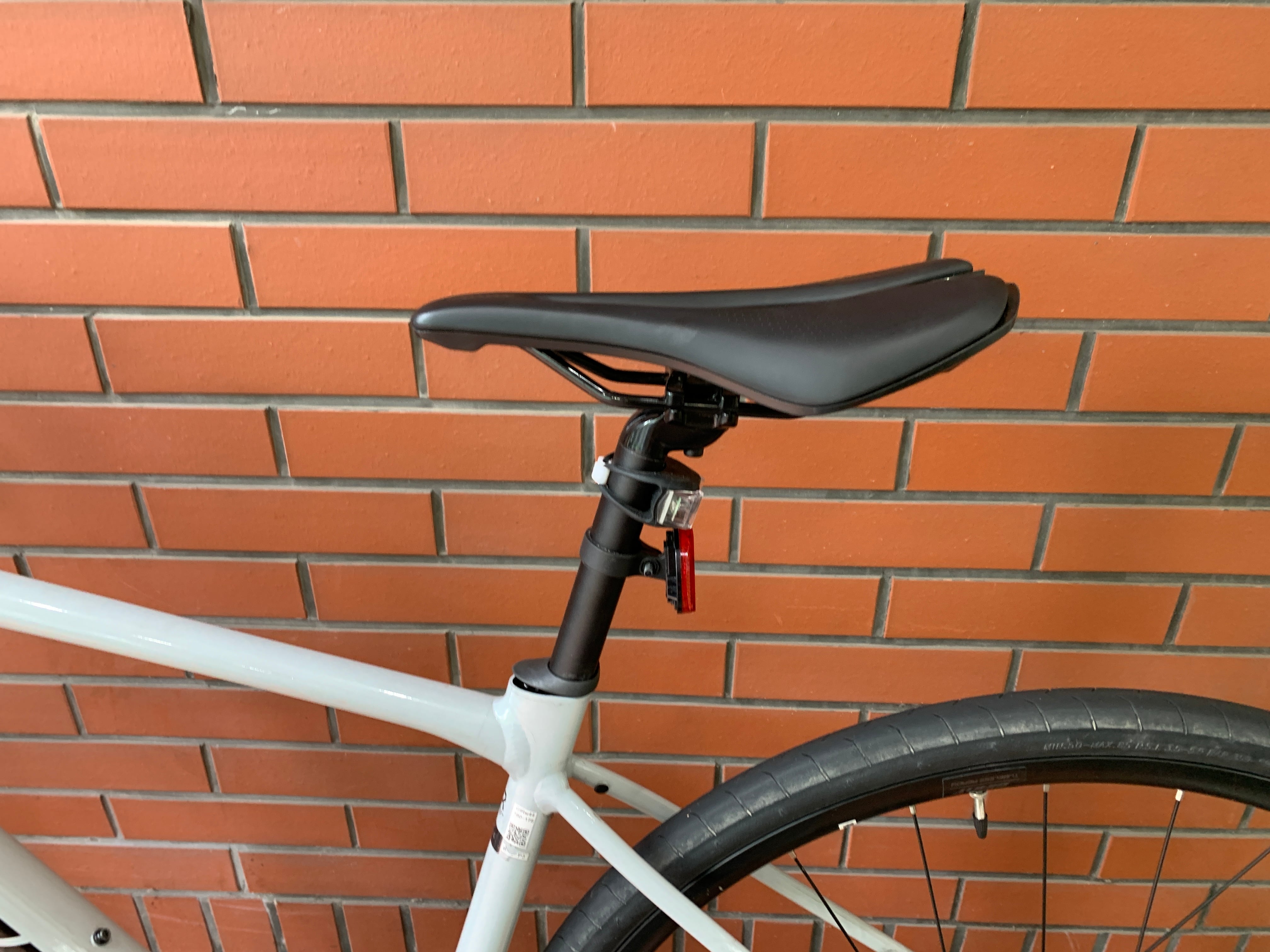 GIRw44) Giant CONTEND AR 4 (Claris) ジャイアント ロードバイク 中古
