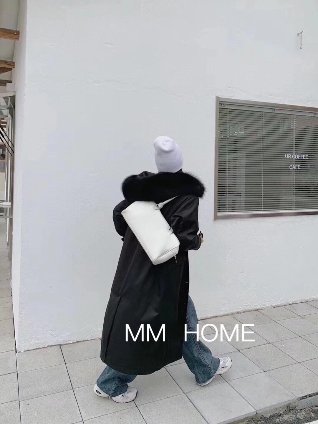 ボリュームファー付き　ロングジャケット　AJ42441-6675