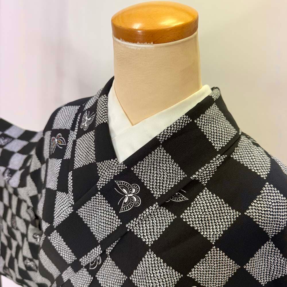 小紋 単衣 洗える着物 裄65.7cm 身丈155cm 黒 白 花柄 お洒落着 普段着 ポリエステル 美品 M サイズ 5277