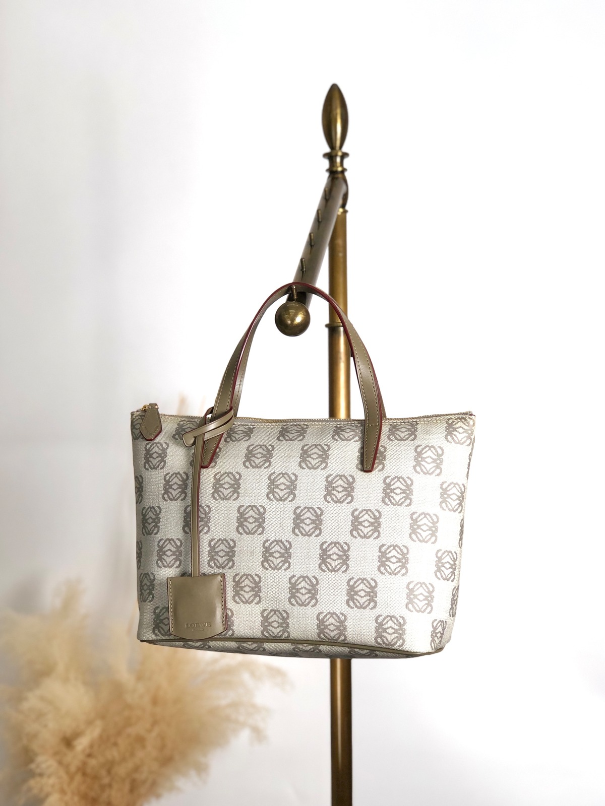 LOEWE ロエベ アナグラム トートバッグ グレー PVC レザー vintage 