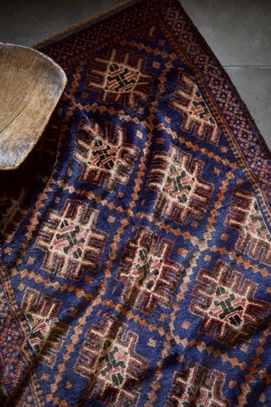 2236 -Vintage Taimani rug