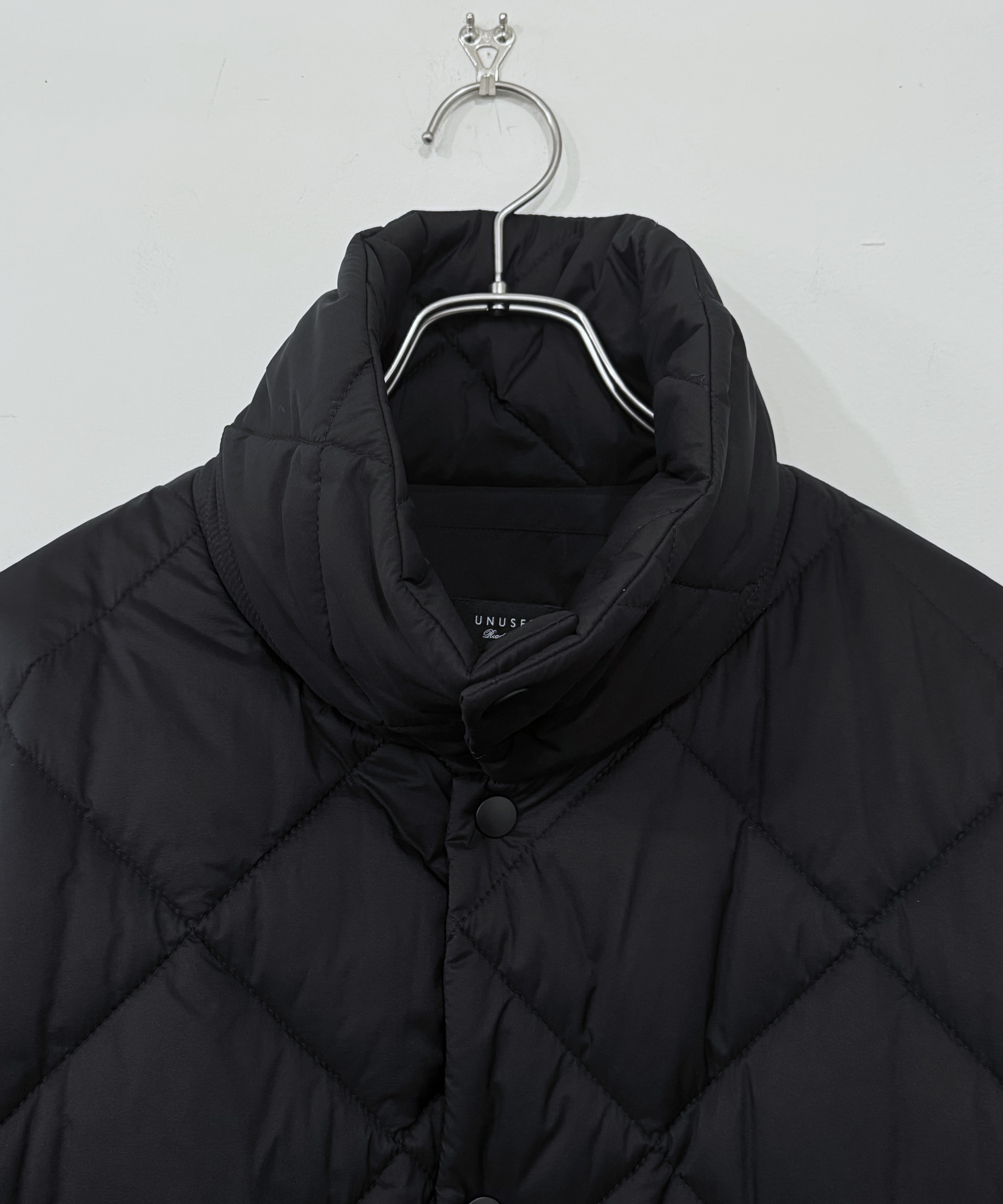 ジャケット・アウター R2D2UNUSED / US2444 Padded jacket UNUSED (アンユーズド) Padded Jacket (US2444)/BLACK