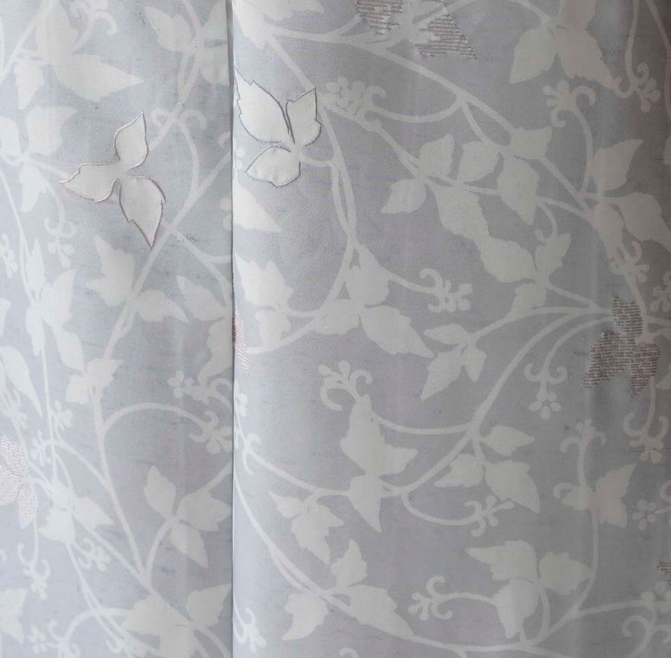 【袷】白菫色 唐草文 紬