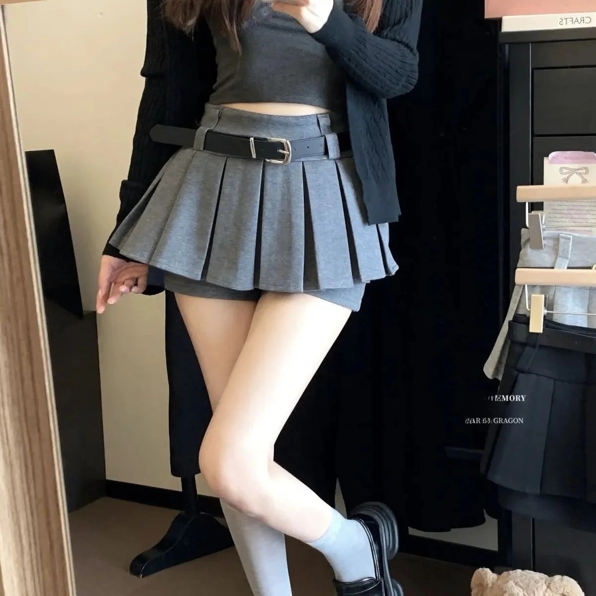 ハイウエストプリーツミニスカート アメリカンスタイル露出防止ショートスカート 小柄な女の子向け トレンド コットン00% 秋冬