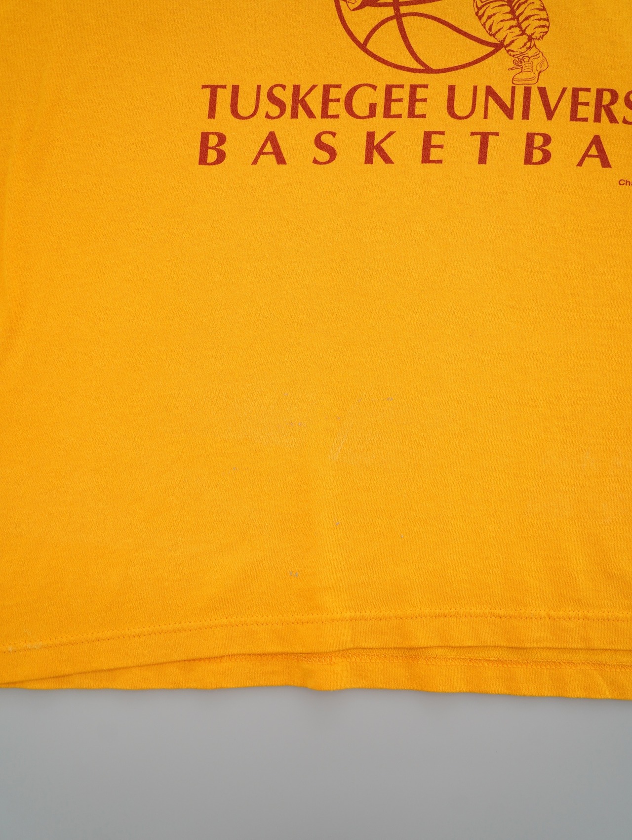 90s basuket ball tee