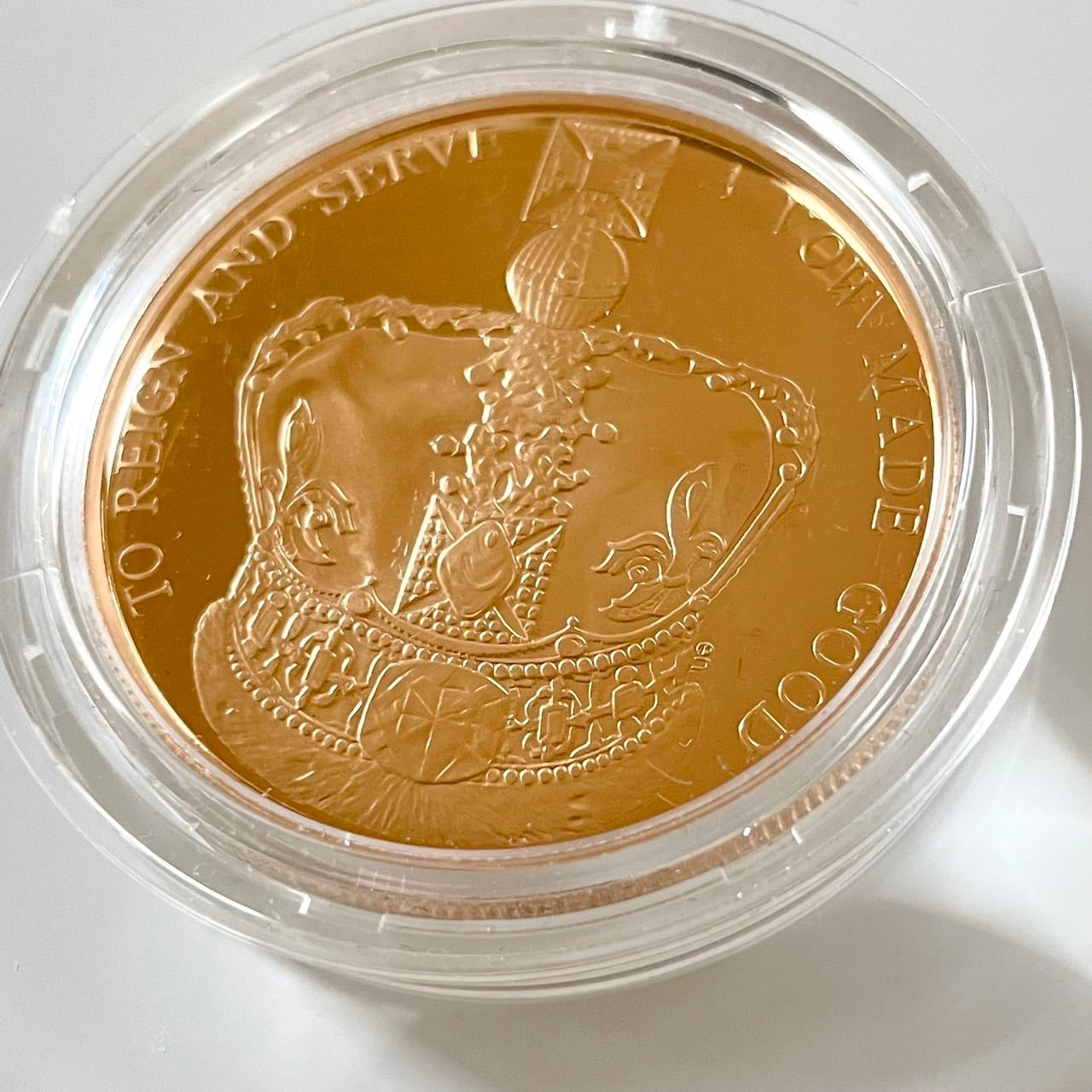 2013年エリザベス女王陛下の戴冠60周年記念 5ポンドプルーフ金貨