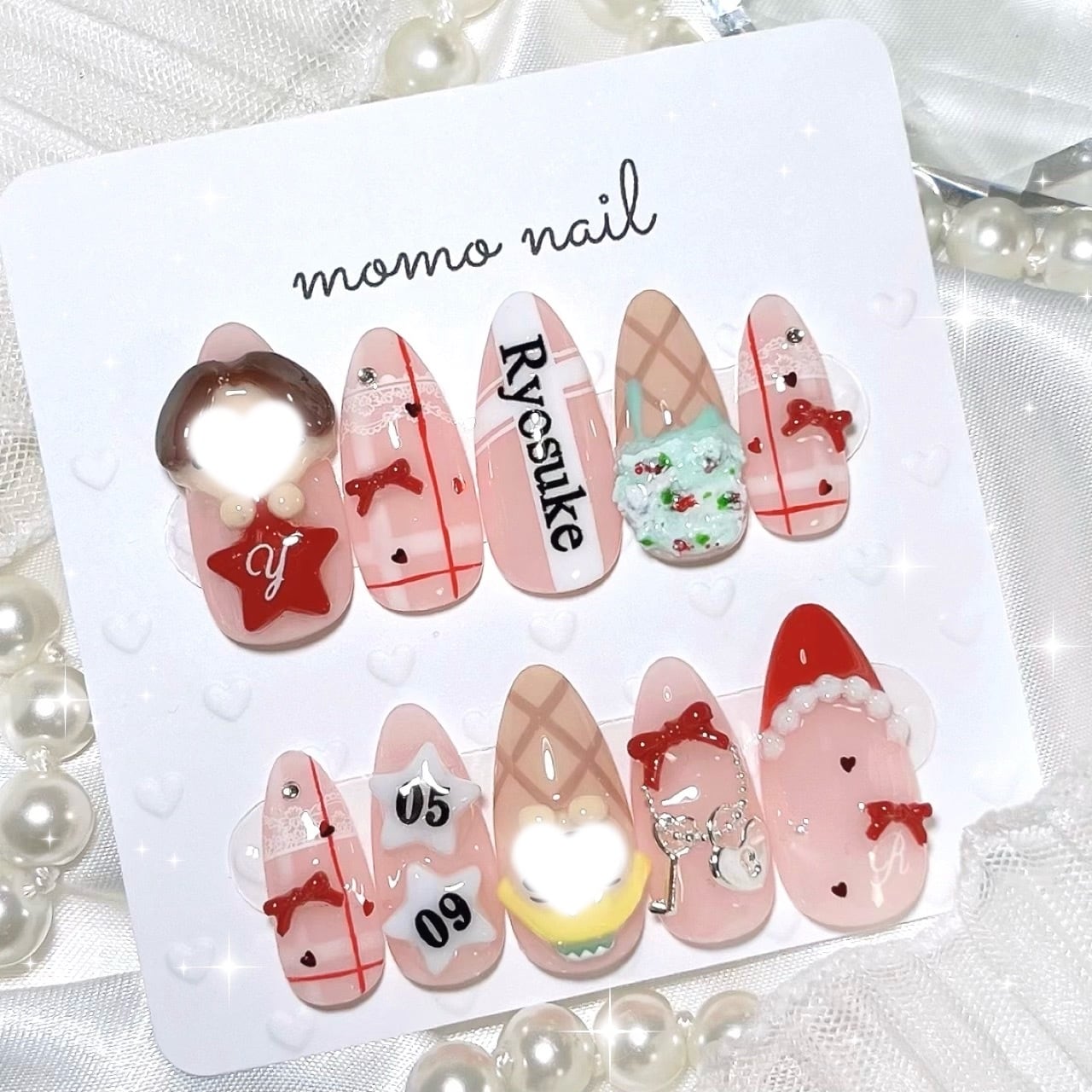 MOMO NAIL