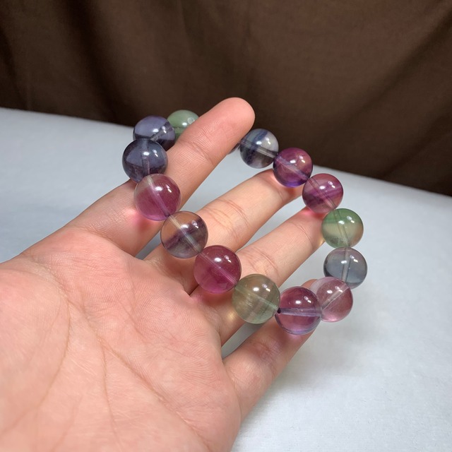 5.レア✩可愛いグラデーションフローライトブレスレット