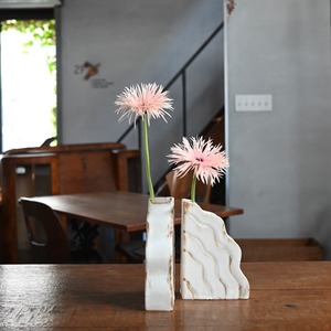 OluNoA / ブックエンド〈 花瓶・花器・一輪挿し・陶器・インテリア・置物 〉