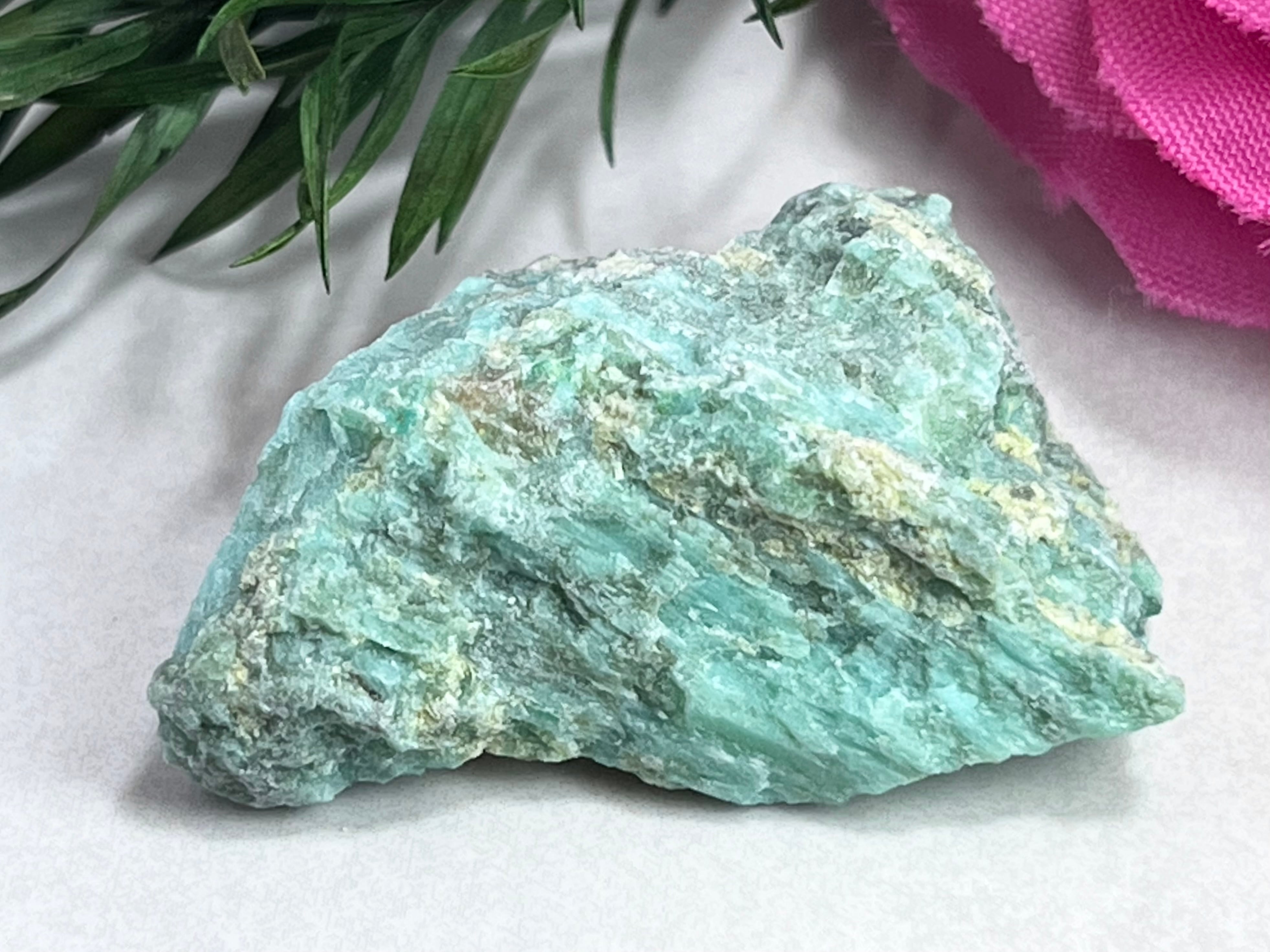 ストロベリーファントムクォーツ　クラスター　自立　ファイヤークォーツ　苺水晶⑥ ファントム✨ 苺水晶 ストロベリー クォーツ ファイヤー ラフストーン