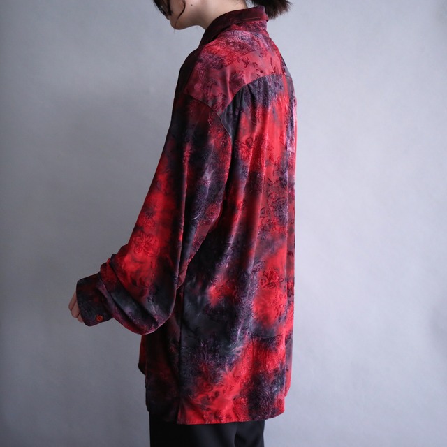 gradation color on velours flower pattern loose shirt