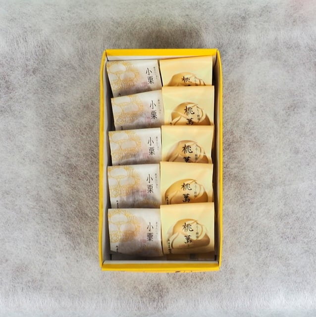 小栗・桃萬 10個入 | 大阪のお菓子 モモヤ オンラインショップ