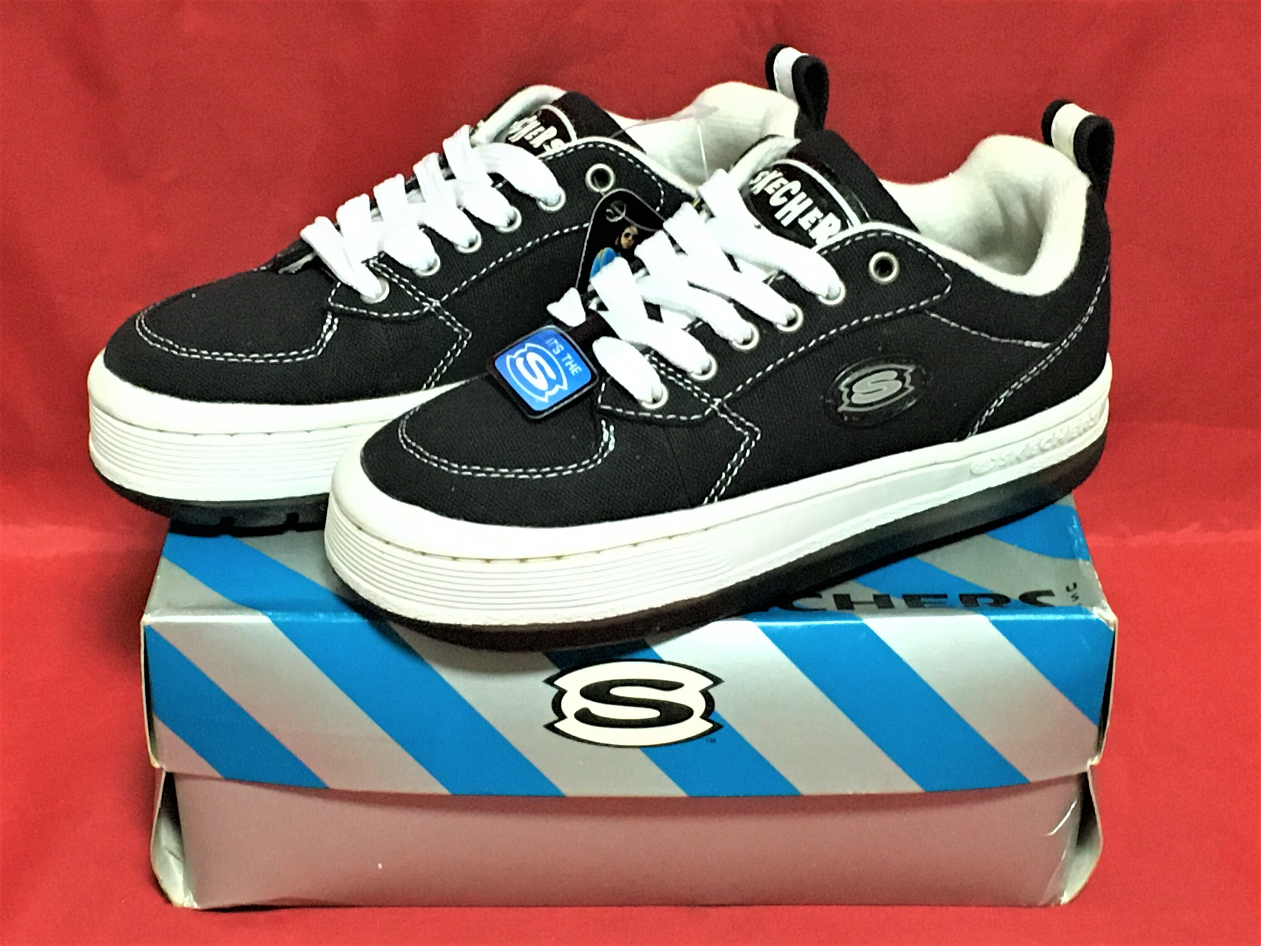 SKECHERS（スケッチャーズ） SKL7944/BCV 白/黒 201 | freestars