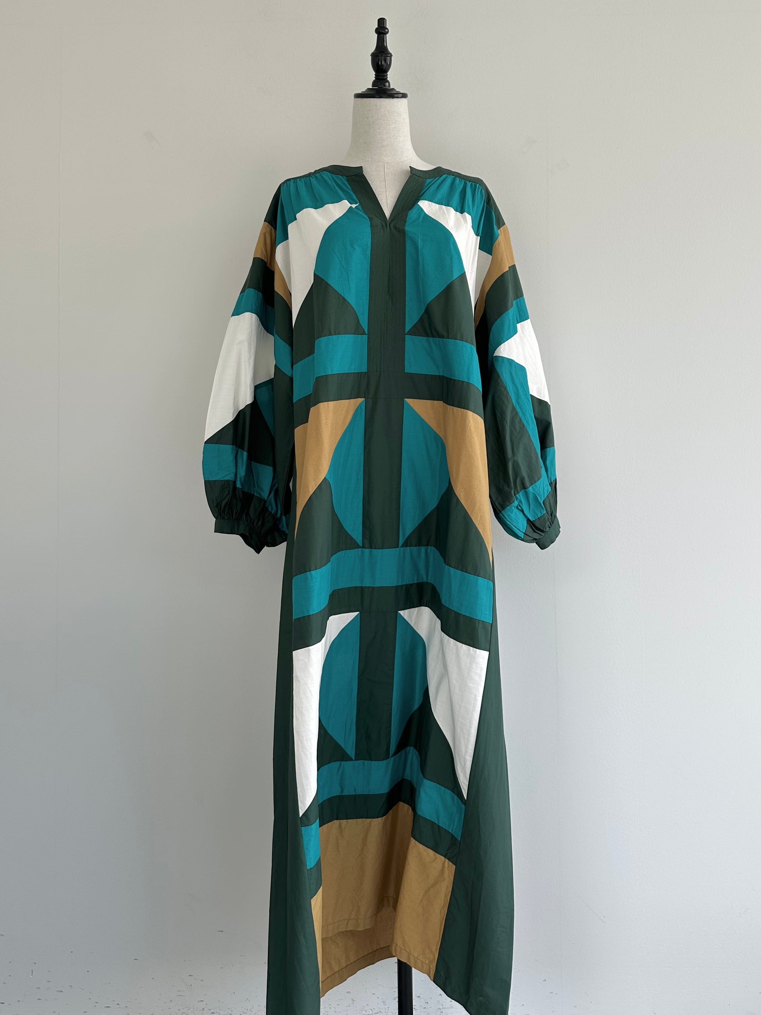 Sara Mallika　　Cotton Triangle Patchwork Dress | KOKO