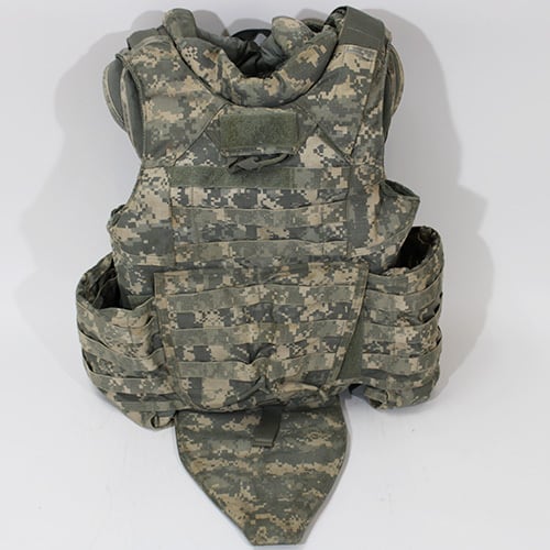 J-TECH製　アメリカ陸軍ボディーアーマー iotv gen2 J-TECH製 アメリカ陸軍ボディーアーマー iotv gen2 - メルカリ