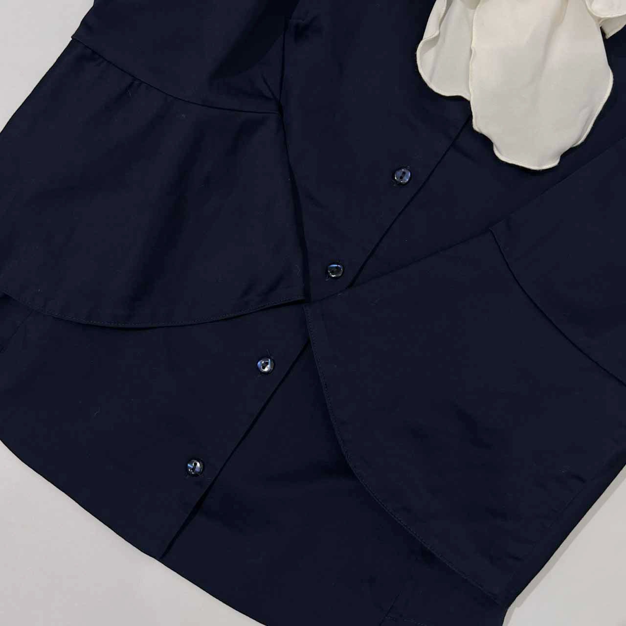 NARA CAMICIE ナラカミーチェ フリル コサージュ付き 七分袖 袖先フレア ブラウス シャツ カットソー 0 /ネイビー