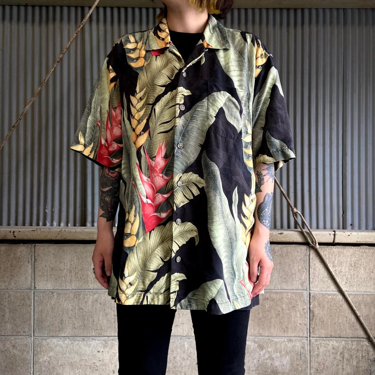 Tommy Bahama トミーバハマ 半袖 シルク アロハシャツ メンズl 古着 開襟 オープンカラー ブラック 黒 半袖シャツ 216sa10 Sa2107 Cave 古着屋 公式 古着通販サイト