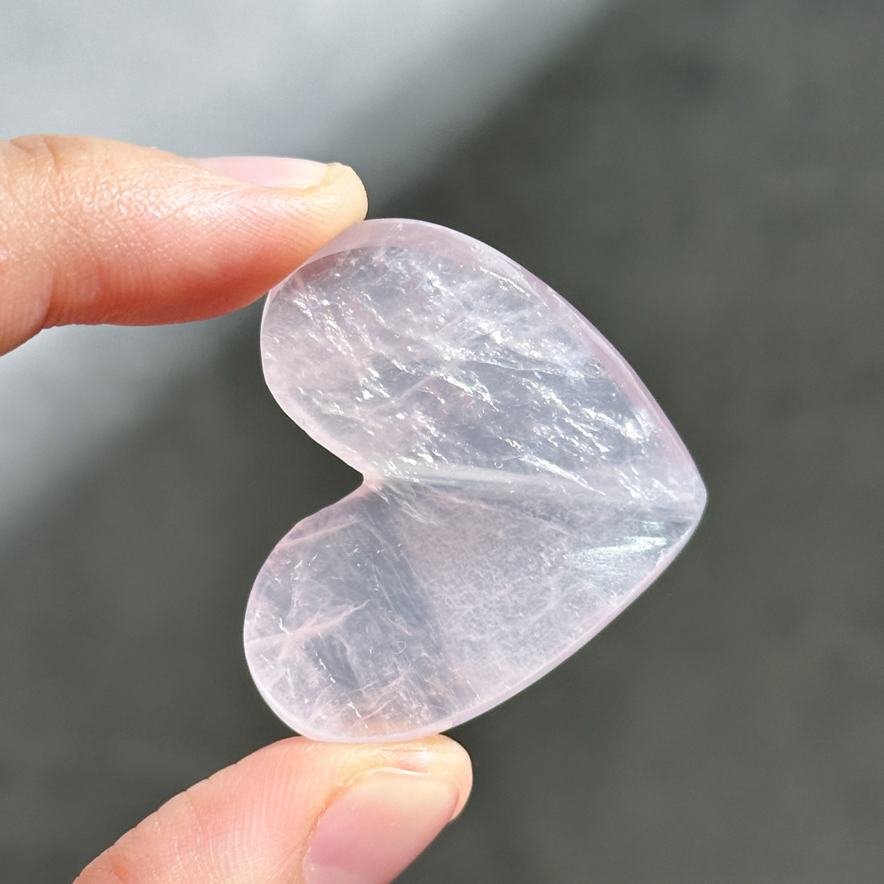 ローズクォーツ 3Dハート 01♡Rose Quartz heart ♡天然石・鉱物