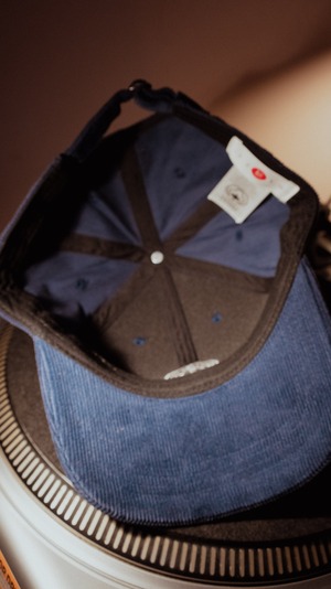 SMOKE ISLAND Corduroy Cap [NAVY]