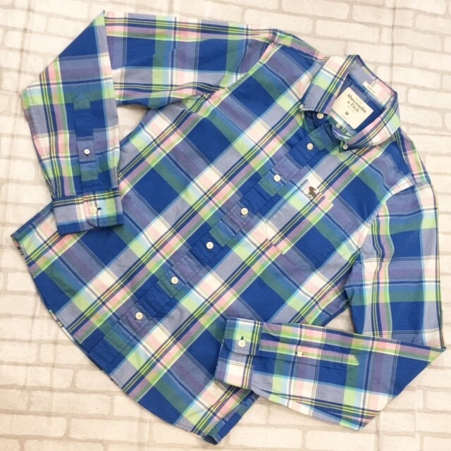 Abercrombie&Fitch　MENS　シャツ　Ｍサイズ