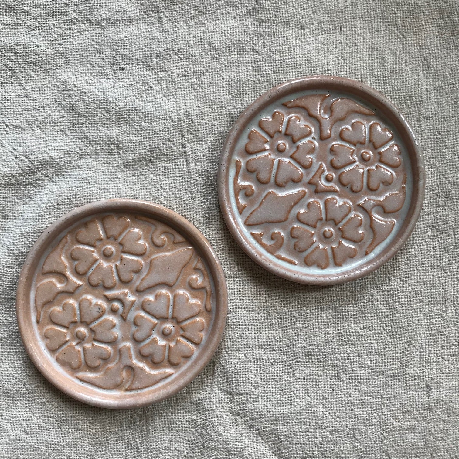 陶器のコースター2枚セット