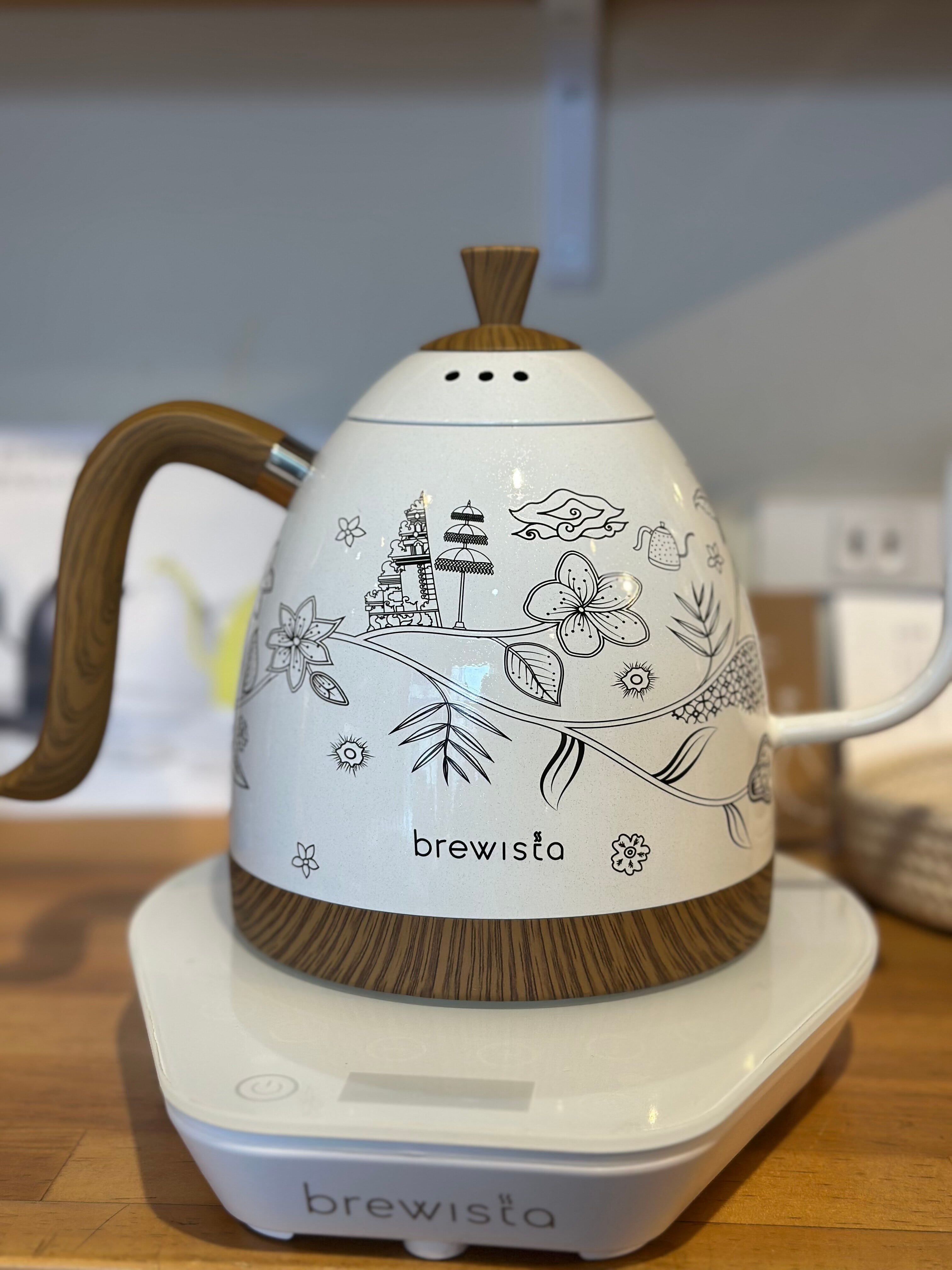 Brewista アルティザン グースネック バリアブル ケトル0.6L