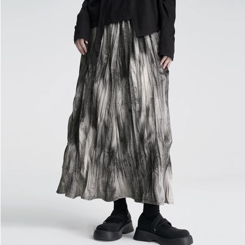 Pleated thick fabric long skirt C0603