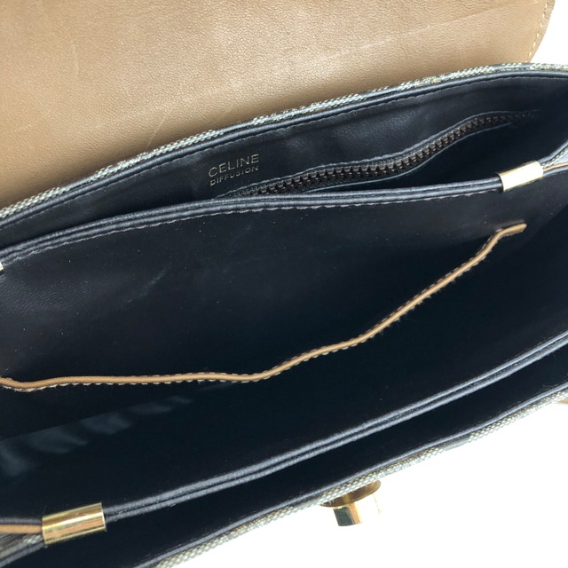 CELINE セリーヌ　Cマカダム　馬車　ホースキャリッジ　ターンロック　ショルダーバッグ　ベージュ　vintage　ヴィンテージ　オールドセリーヌ　kx7bss