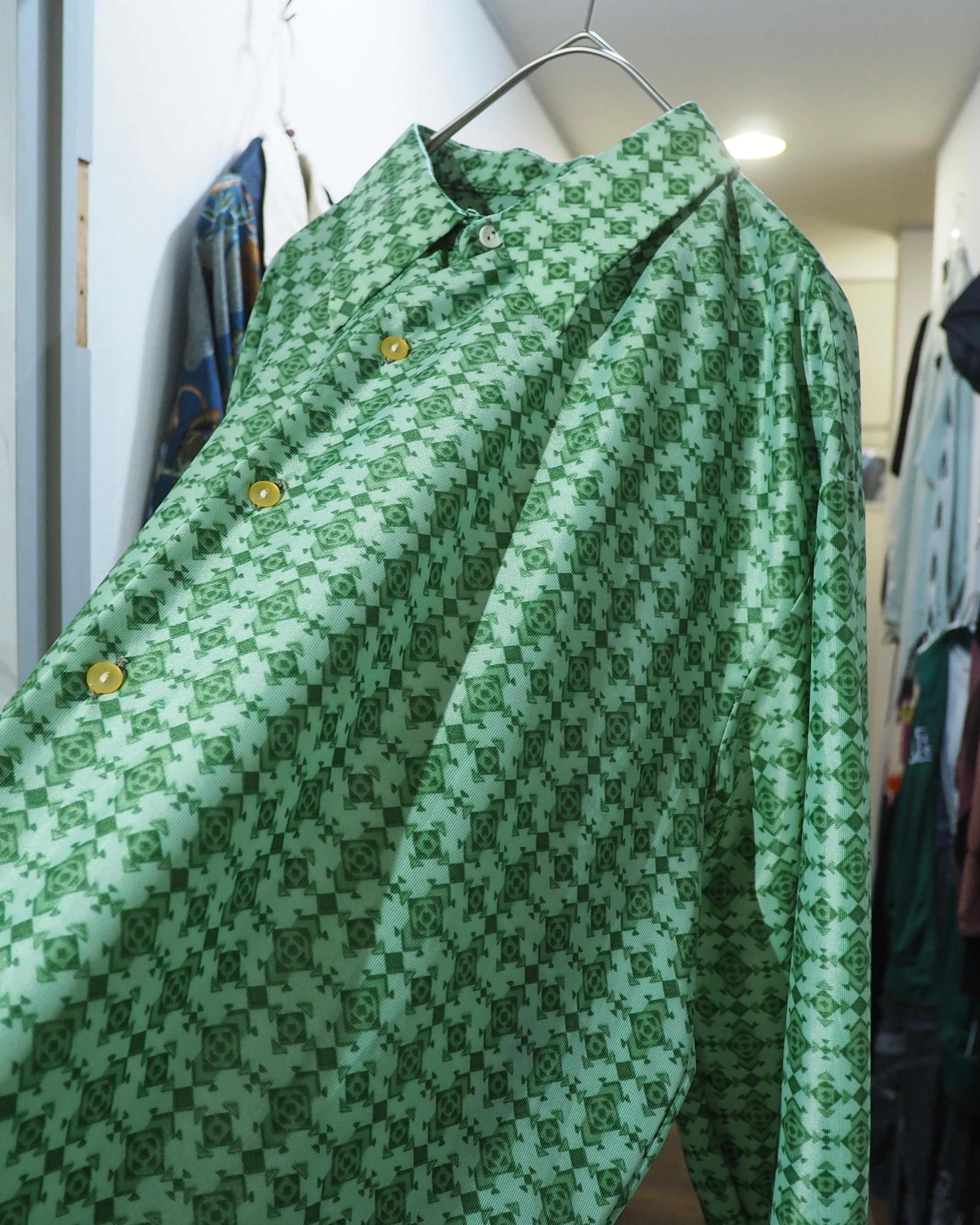 1970 - 80s Geometric rhombus patterns vintage Drape loose shirt