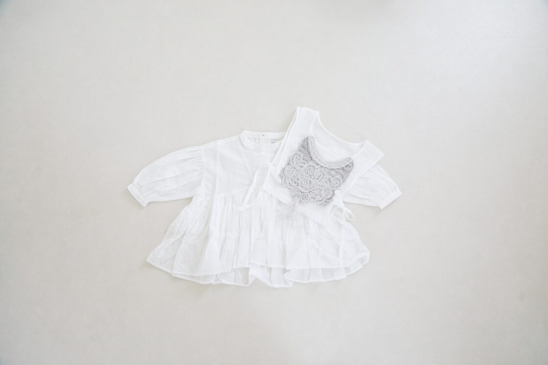 eLfinFolk(エルフィンフォルク)/ Yuki Usagi Blouse / white 