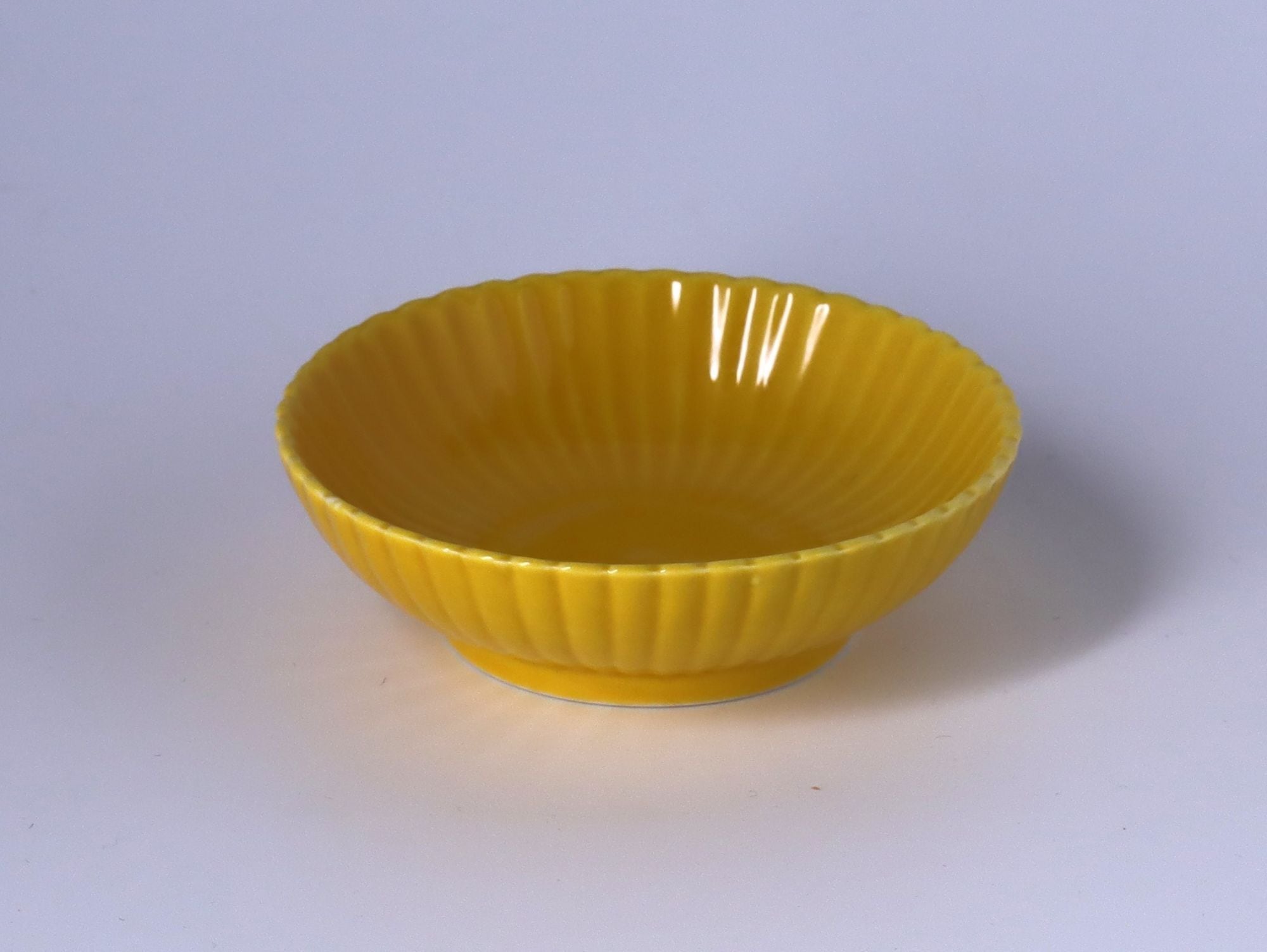 輪花醬油ちょこ 黄釉