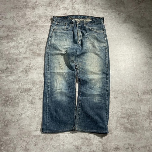 【W34 L32】 ルーマニア製 europe levi's blue 542