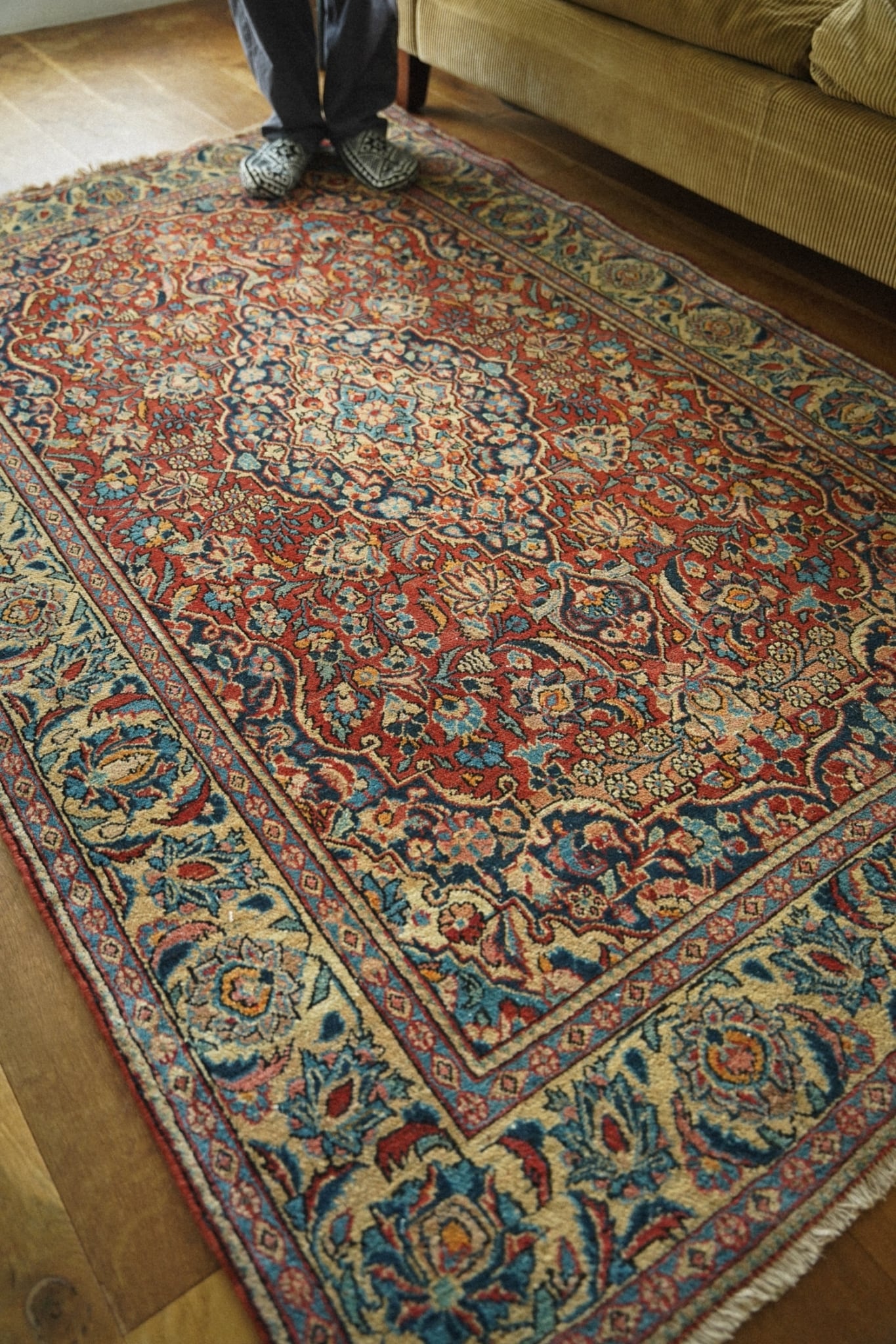 819 -Vintage Taimani rug | PAY ID