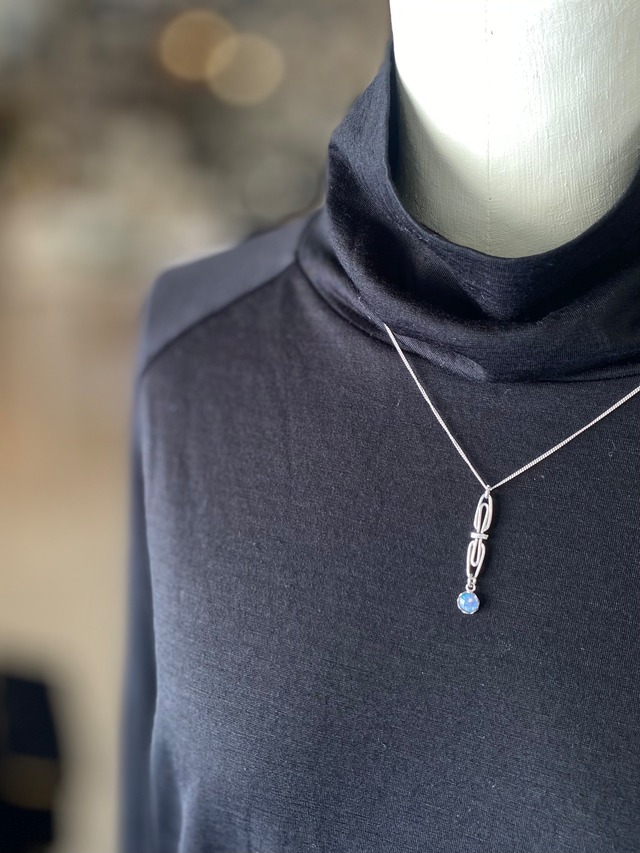 ブラックオパールペンダント