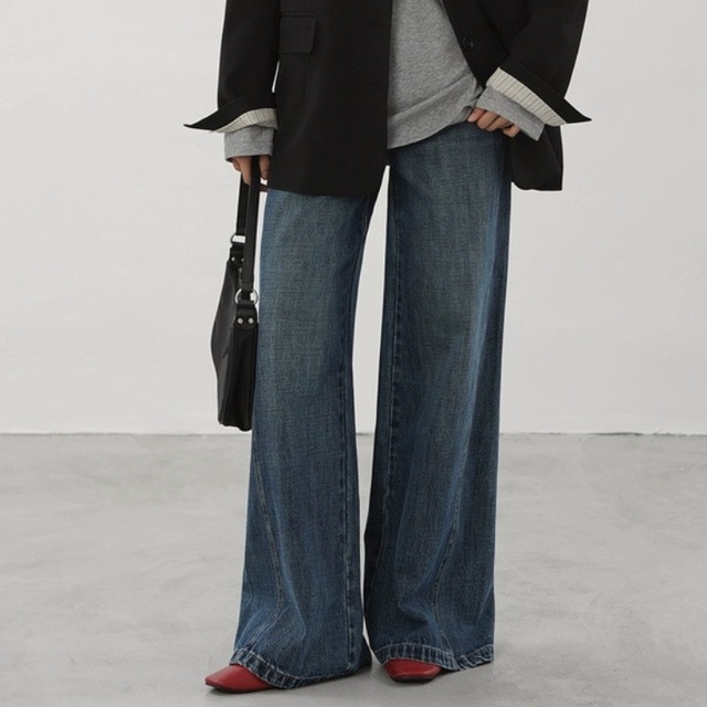 サイドダーツ切り替えウォッシュドデニムワイドパンツ　　1290